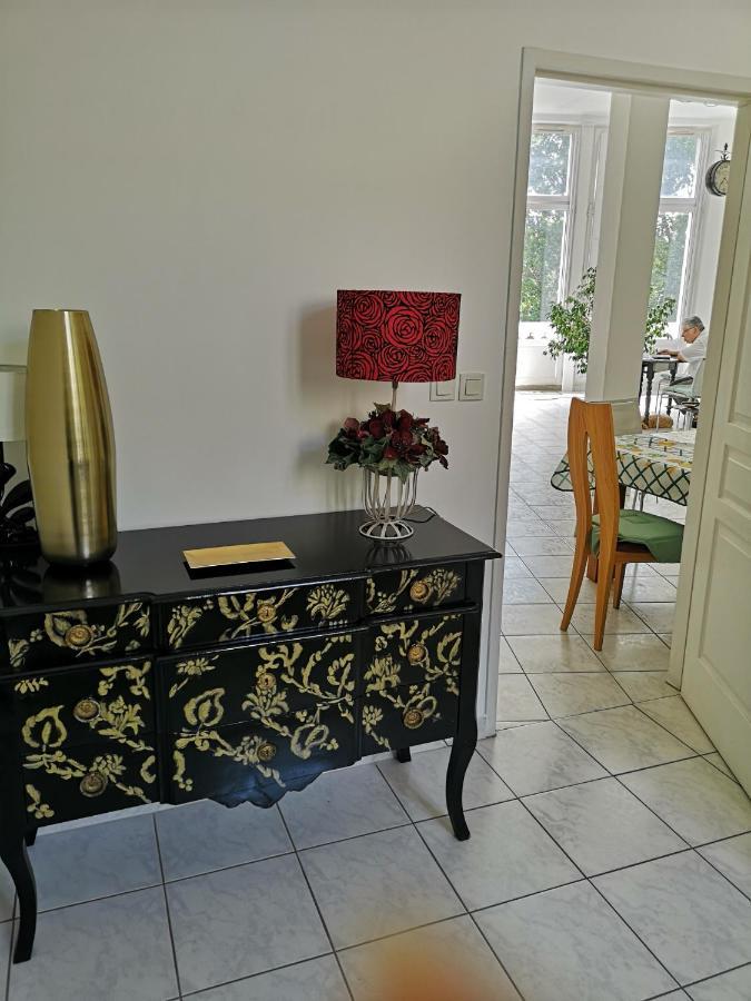 Appartement De 105M2, Balcon Sur Cours De La Republique Narbonne Exterior photo